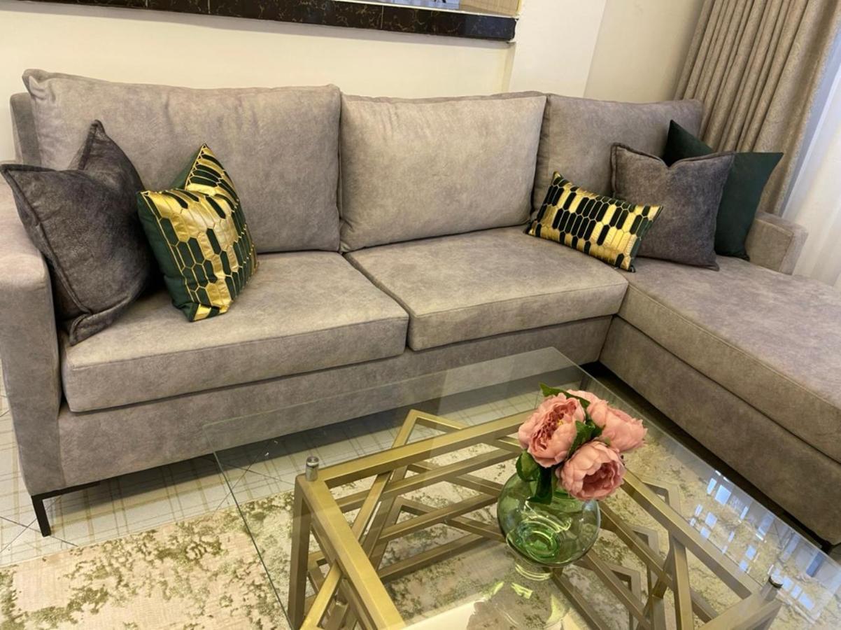 Sandalwood Suites Nakuru - Studios & One Bedroom Suites Bagian luar foto